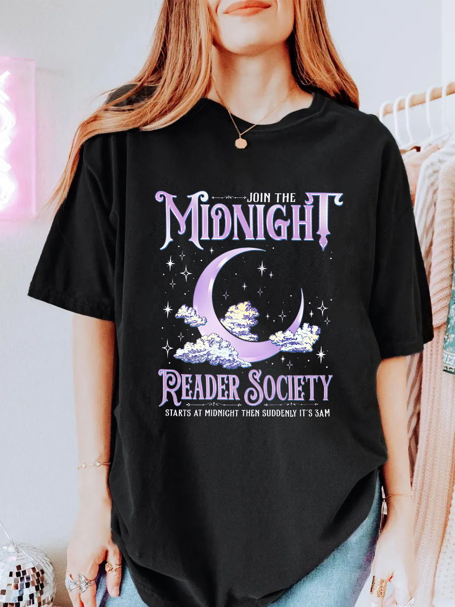 Vintage Night Owl Reader Oversize Graphic Tee