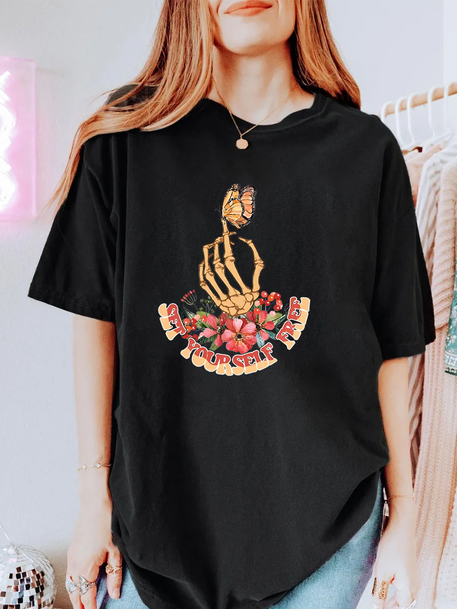 Vintage Set Yourself Free Oversize Graphic Tee