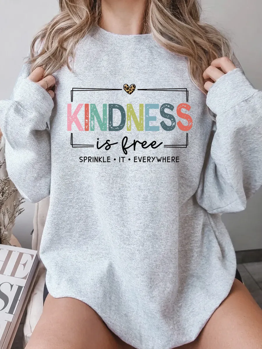 Vintage Kindness Is Free Sprinkle It Everywhere Oversize Graphic Sweatshirt