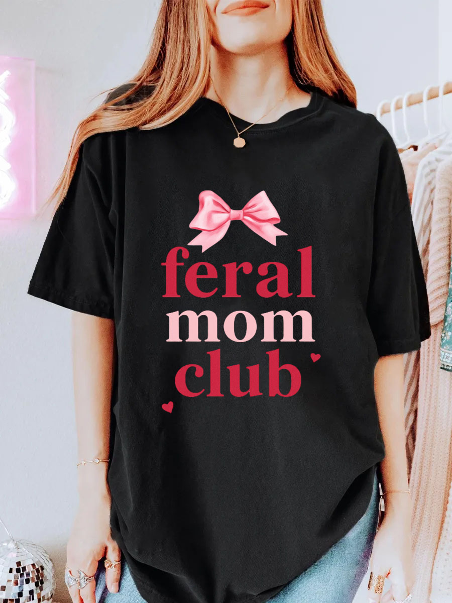 Vintage Feral Moms Club Oversize Graphic Tee
