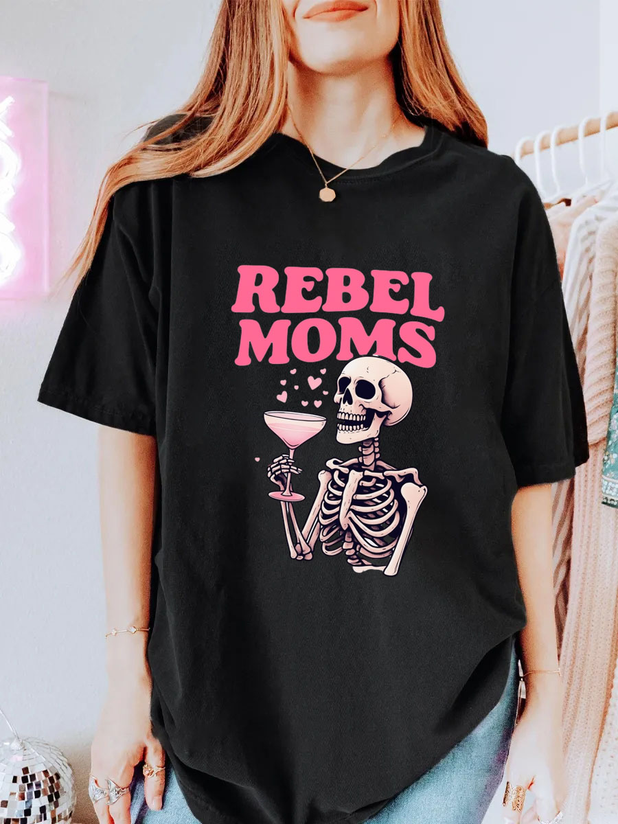 Vintage Rebel Moms Oversize Graphic Tee