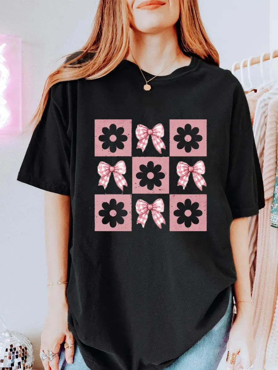 Vintage Checkered Coquette Flowers Oversize Graphic Tee