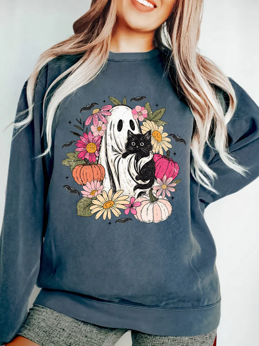 Vintage Cute Ghost Black Cat Oversize Graphic Sweatshirt