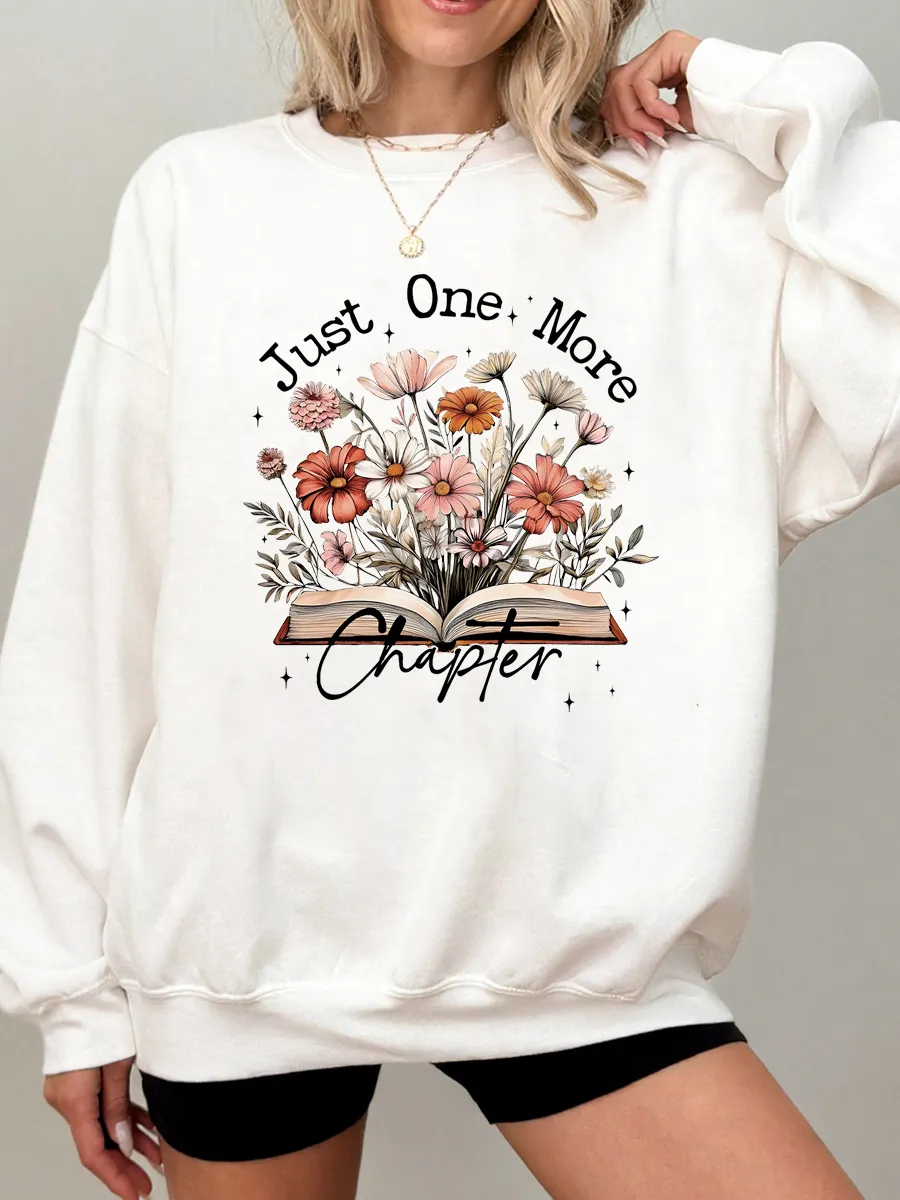 Vintage Just One More Chapter Oversize Graphic Sweatshirt