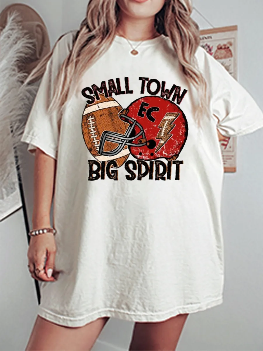 Vintage Small Town Big Spirit Oversize Graphic Tee
