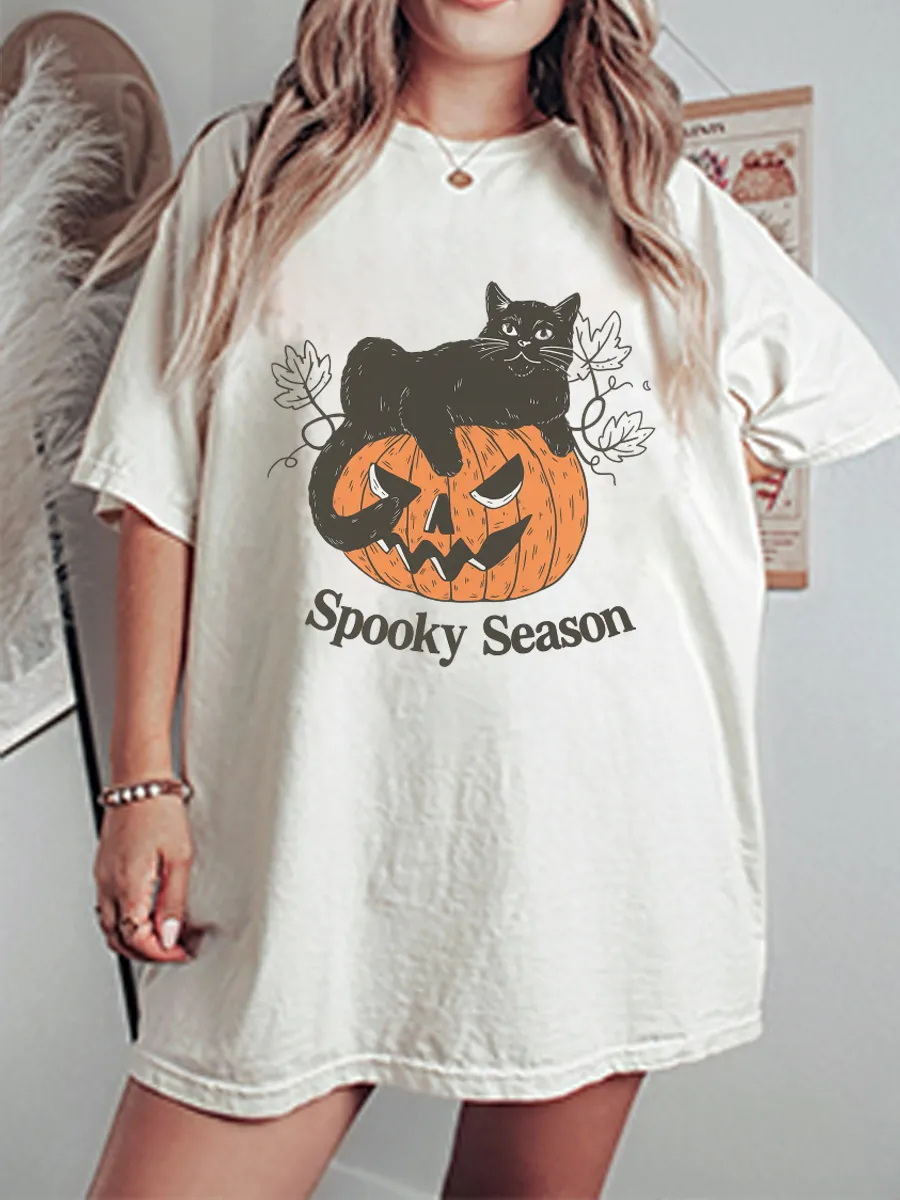 Vintage Spooky Season Oversize Graphic Tee