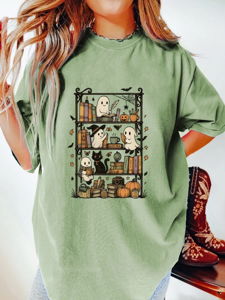 Vintage Halloween Bookshelf Oversize Graphic Tee