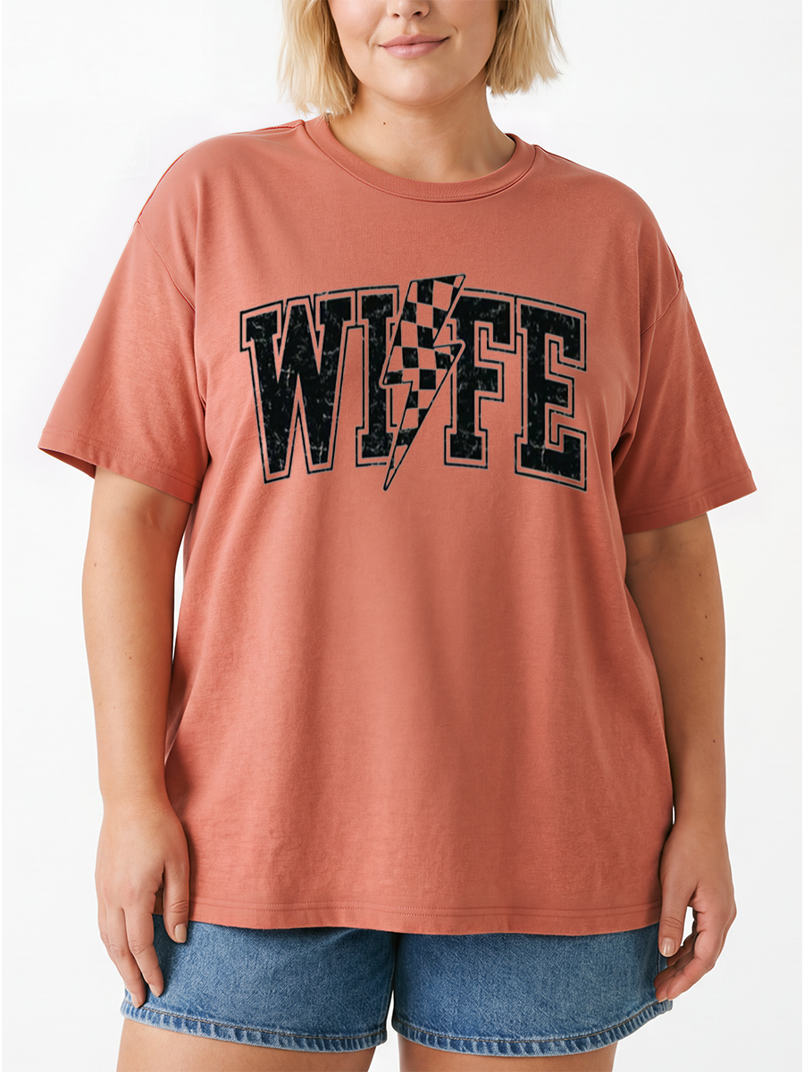Vintage Checkered Wife Oversize Graphic Tee
