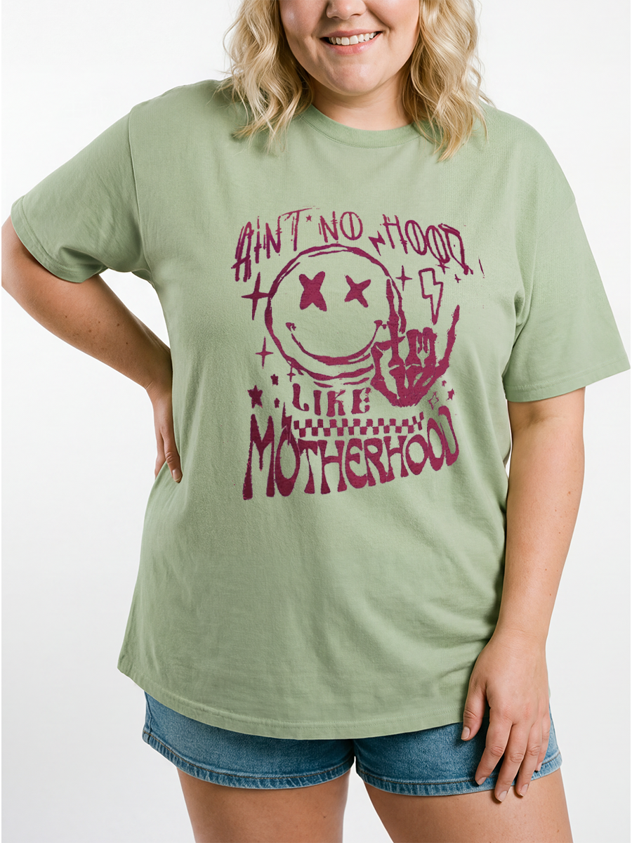 Vintage Ain'T No Hood Like Motherhood Oversize Graphic Tee