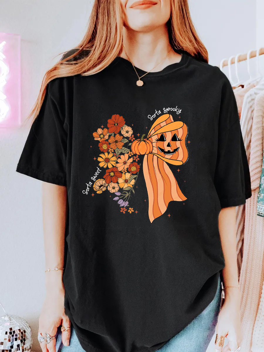 Vintage Pumpkin Bow Oversize Graphic Tee