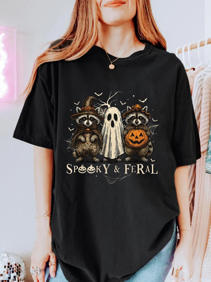Vintage Spooky Raccoon Oversize Graphic Tee