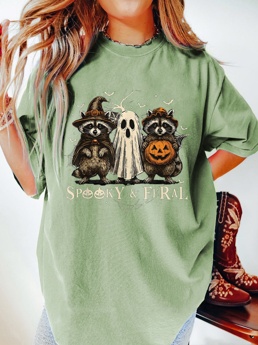 Vintage Spooky Raccoon Oversize Graphic Tee