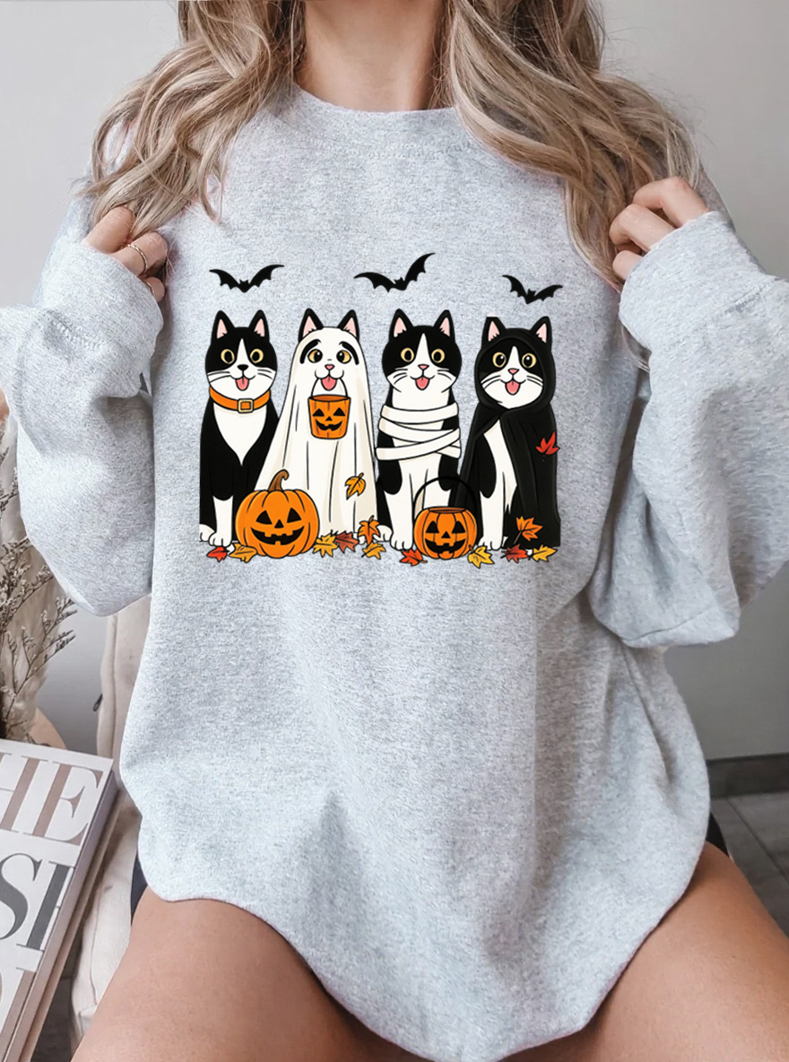 Vintage Halloween Cats Oversize Graphic Sweatshirt