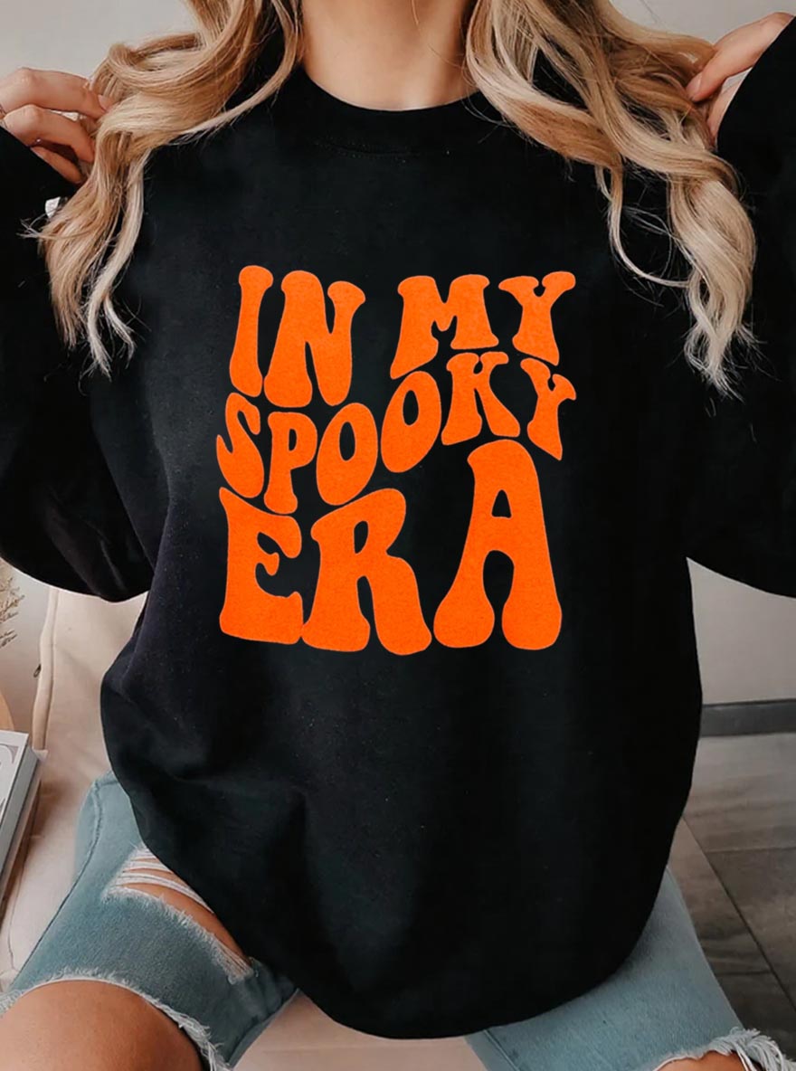 Vintage In My Spooky Era Oversize Graphic Sweatshirt