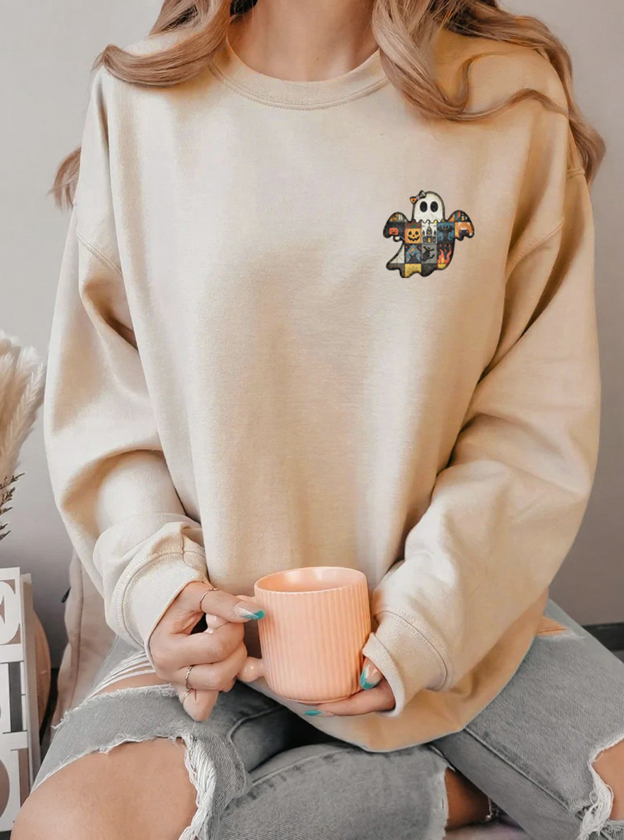 Vintage Halloween Ghost Horror Nights Oversize Graphic Sweatshirt