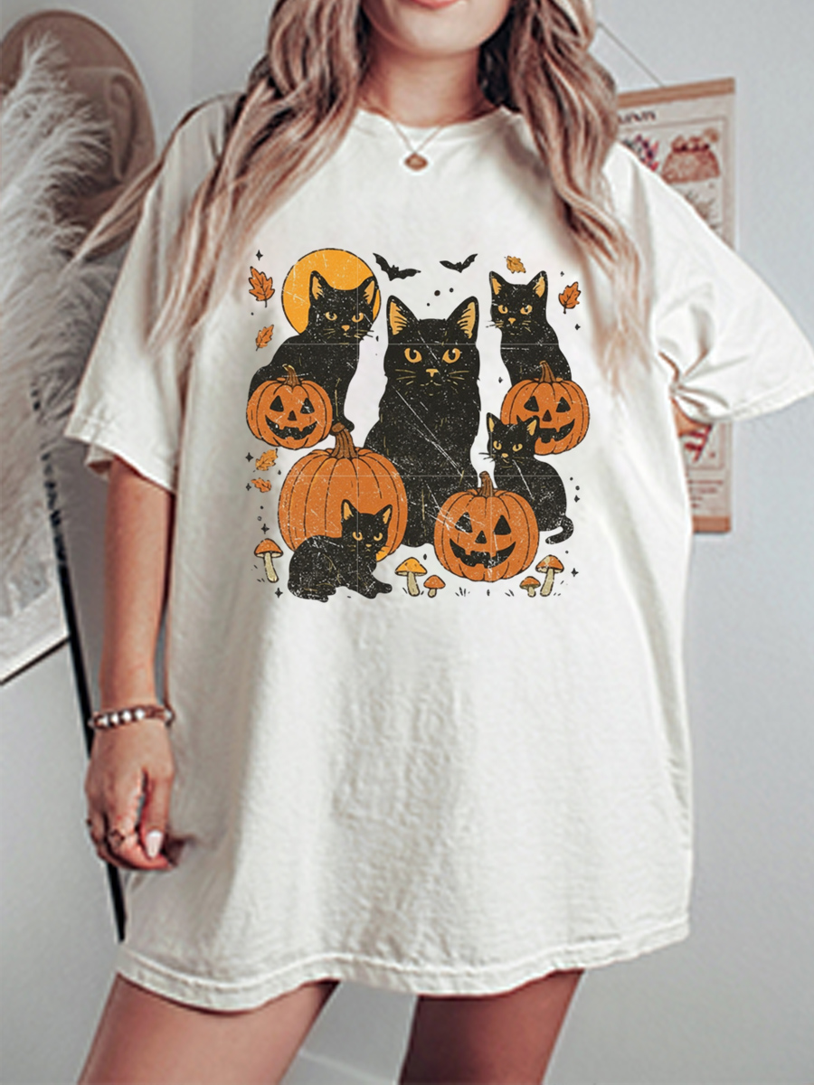 Vintage Black Cat Pumpkin Oversize Graphic Tee
