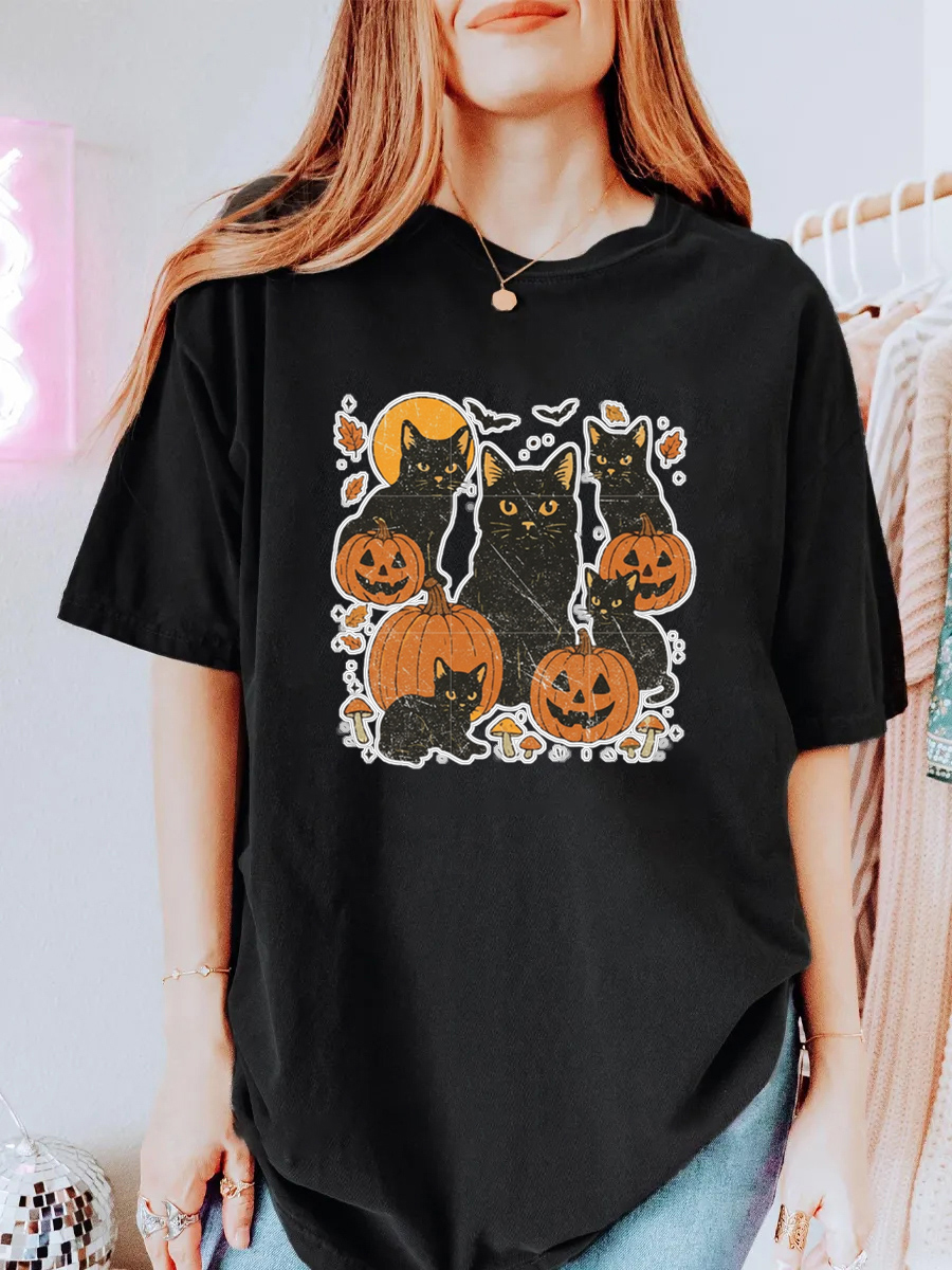 Vintage Black Cat Pumpkin Oversize Graphic Tee