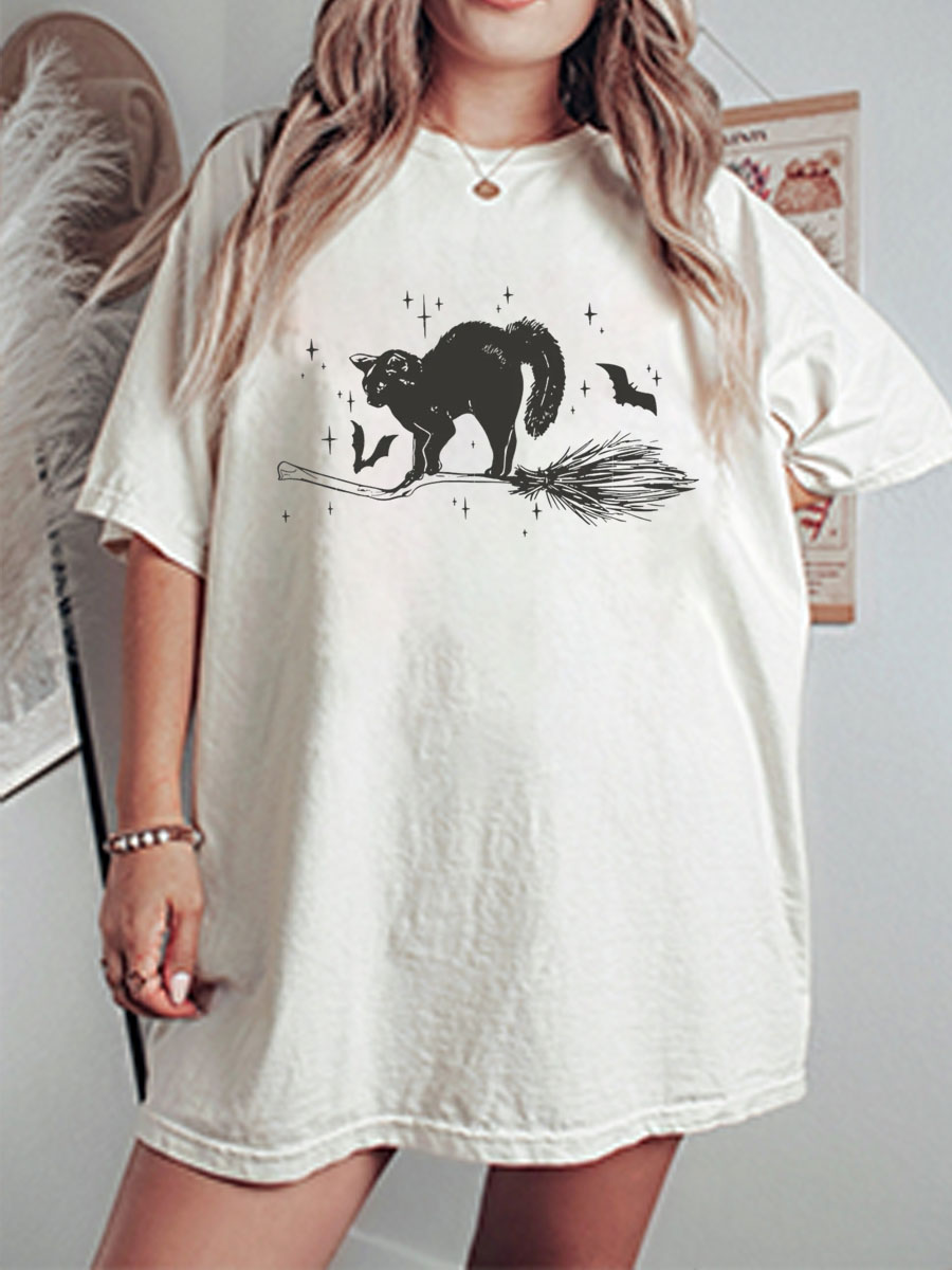 Vintage Halloween Ghost Cat Oversize Graphic Tee