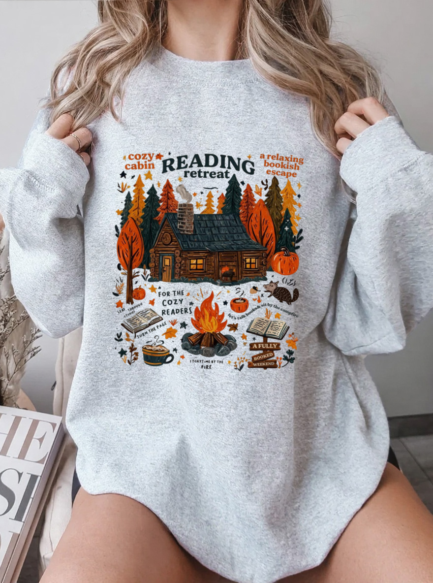 Vintage Cozy Cabin Reading Retreat Oversize Graphic Sweatshirt