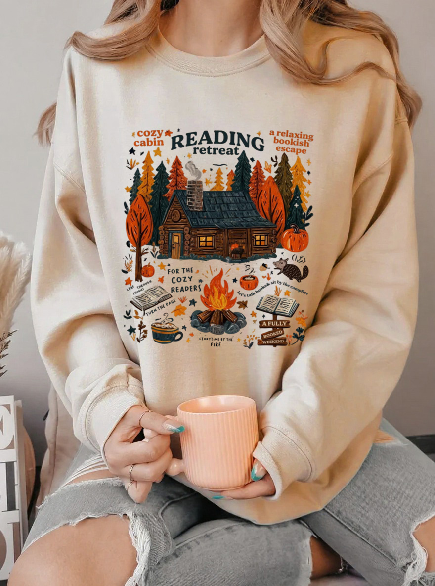 Vintage Cozy Cabin Reading Retreat Oversize Graphic Sweatshirt