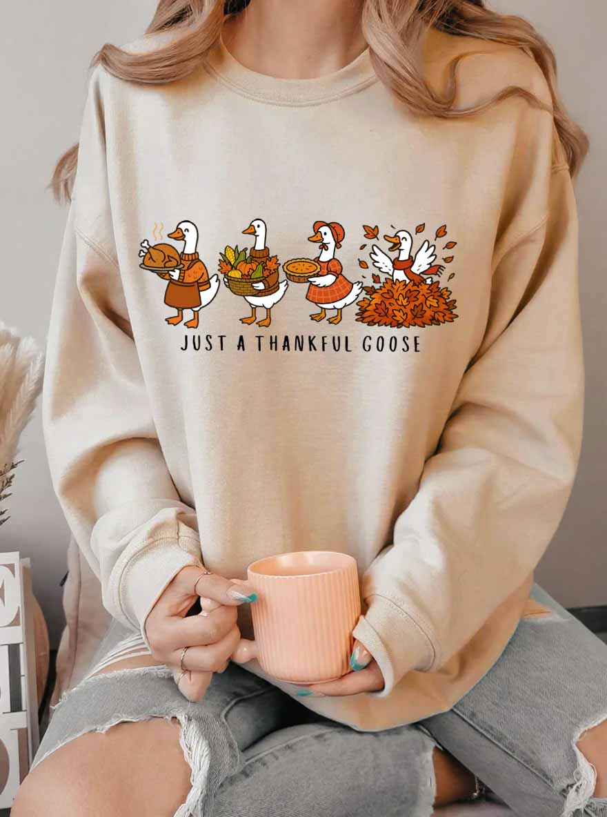 Vintage Just A Thankful Goose Oversize Graphic Sweatshirt