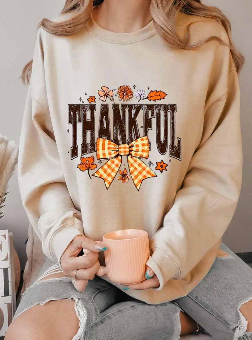 Vintage Coquette Bow Thankful Oversize Graphic Sweatshirt