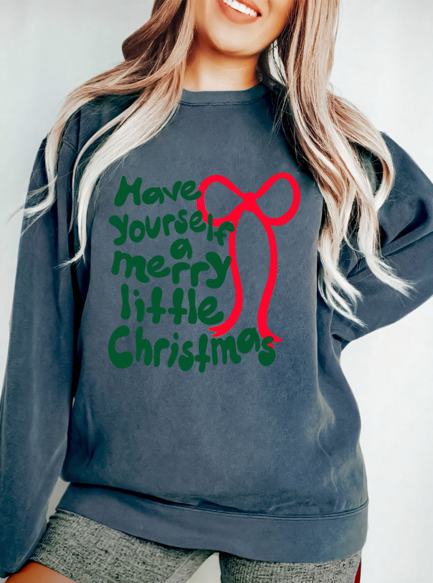 Vintage Merry Little Christmas Oversize Graphic Sweatshirt