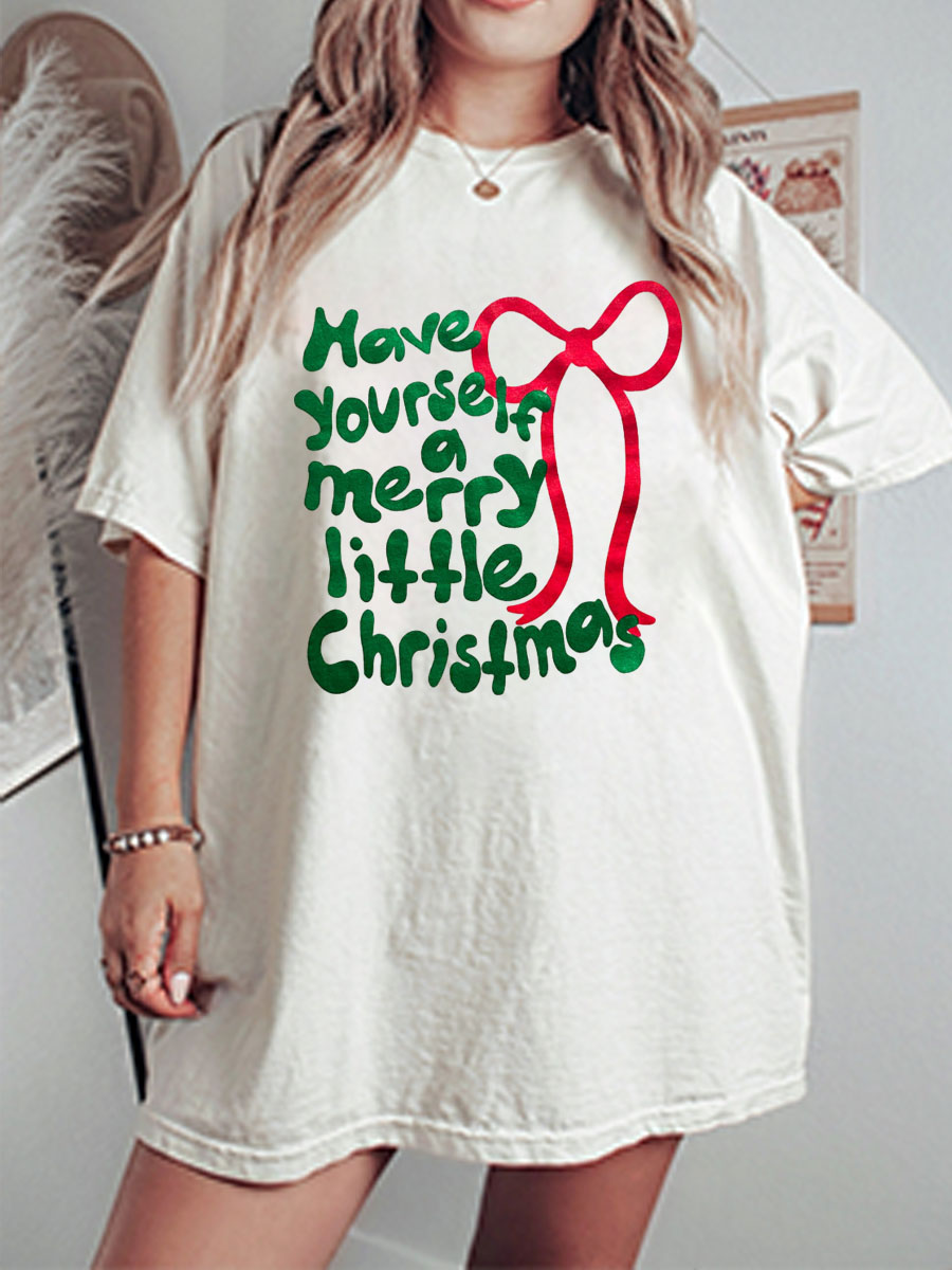 Vintage Merry Little Christmas Oversize Graphic Tee