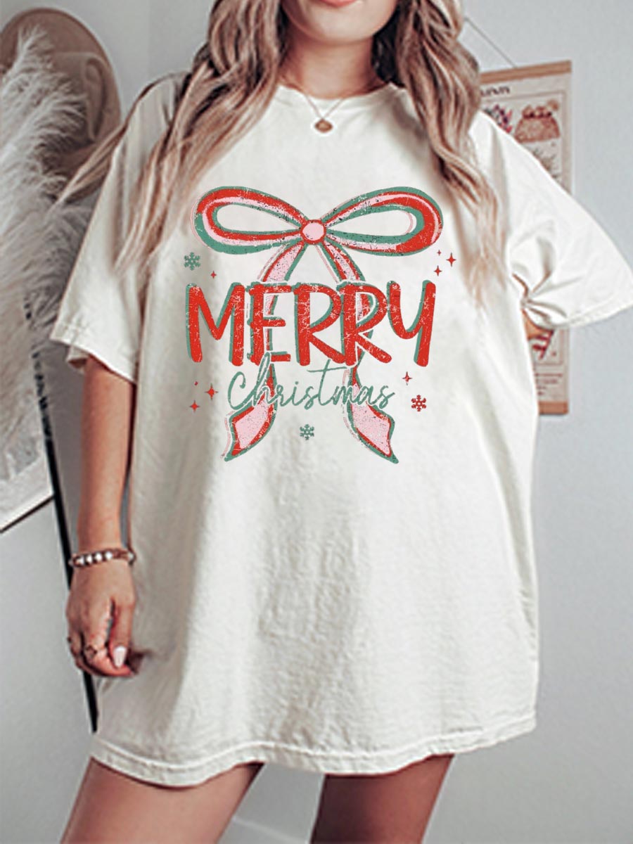 Vintage Coquette Merry Christmas Oversize Graphic Tee