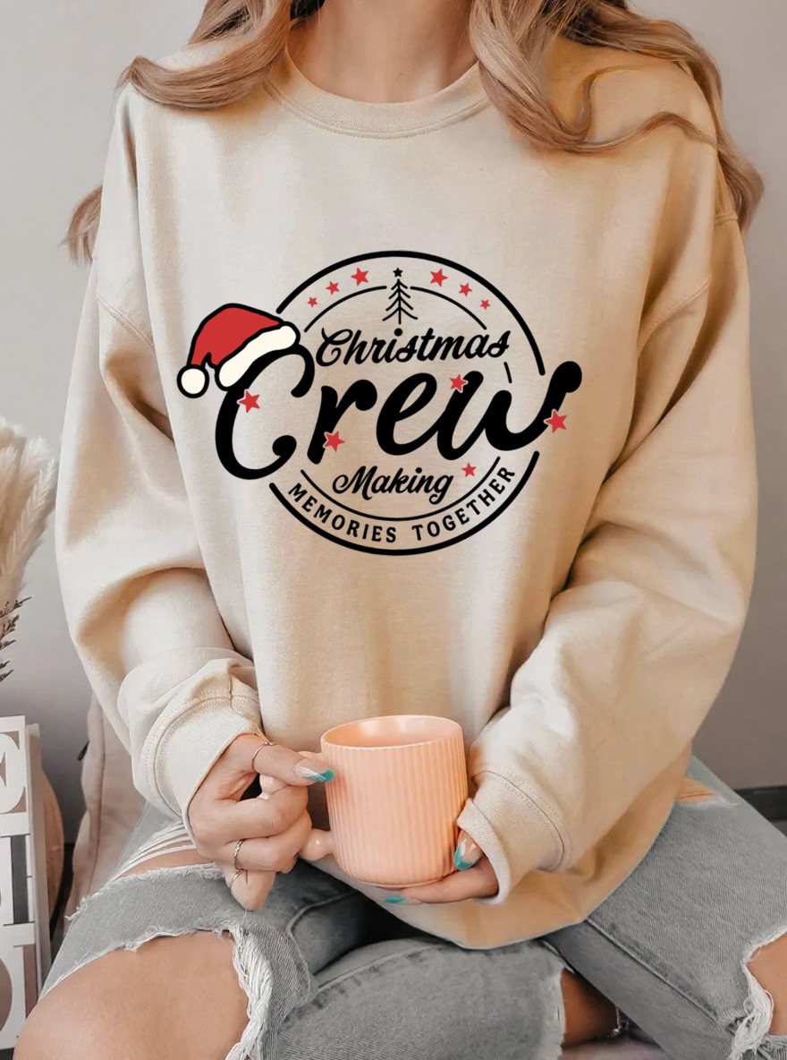 Vintage Christmas Crew Making Memories Together Oversize Graphic Sweatshirt