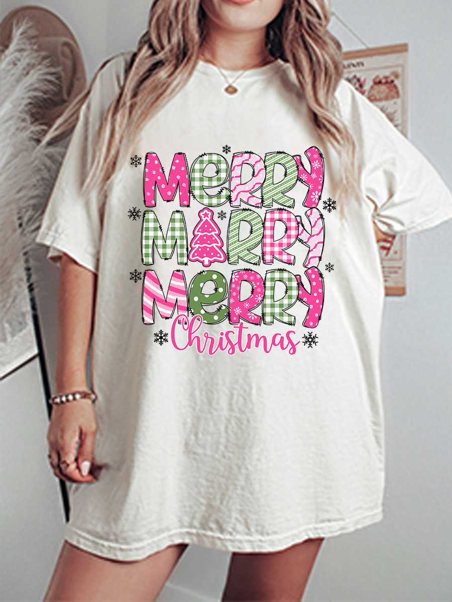 Vintage Merry Christmas Snowflake Oversize Graphic Tee