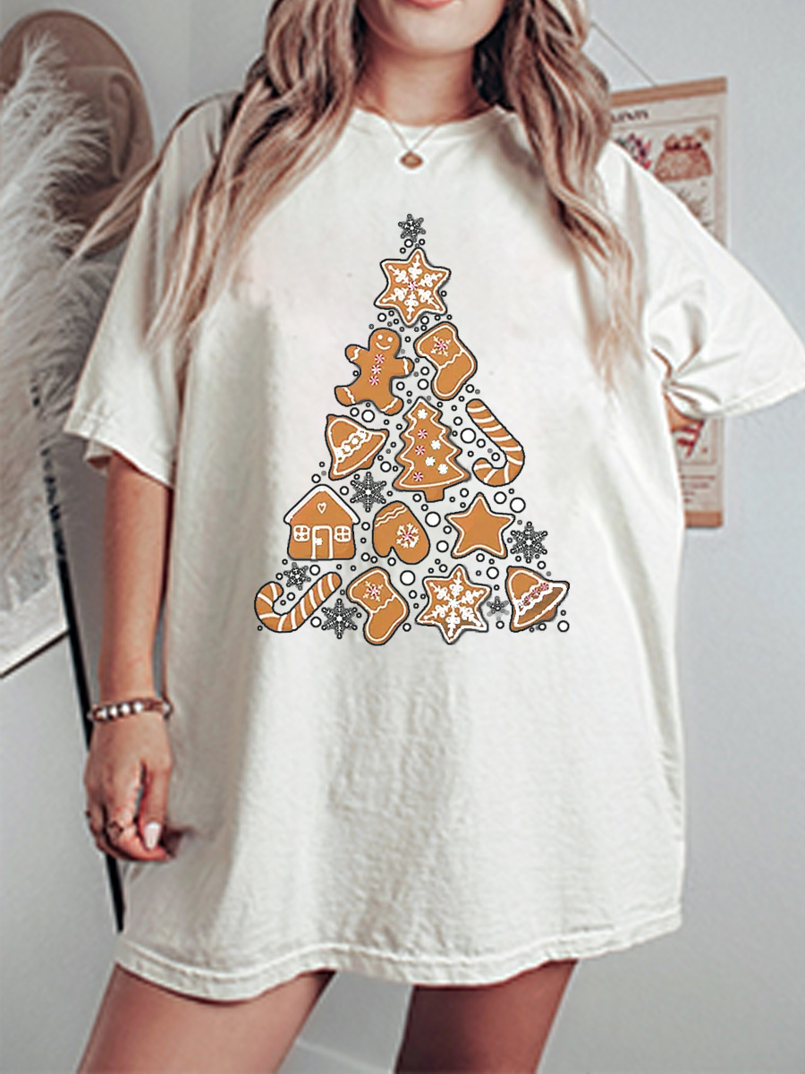 Vintage Gingerbread Man Christmas Tree Oversize Graphic Tee