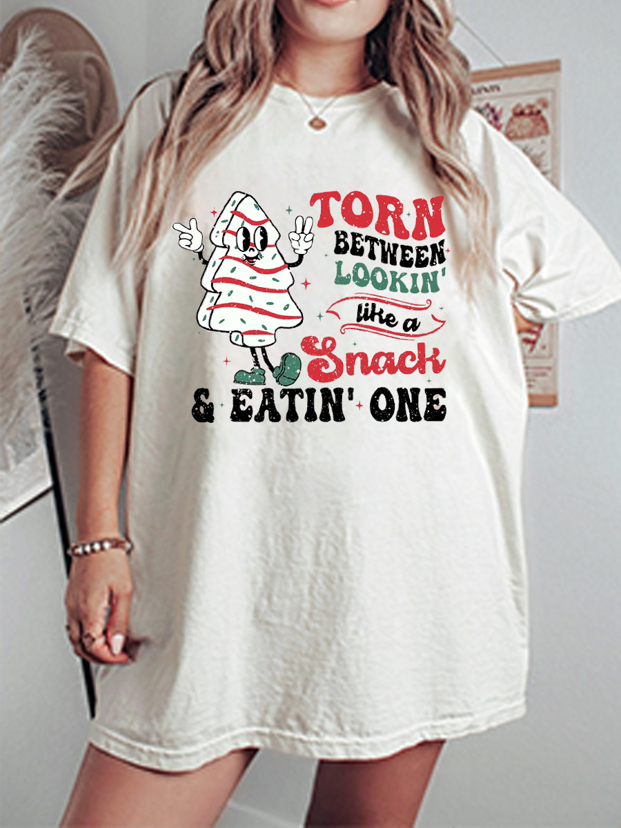 Vintage Torn Between Lookin' Like A Snack And Eatin' One Oversize Graphic Tee