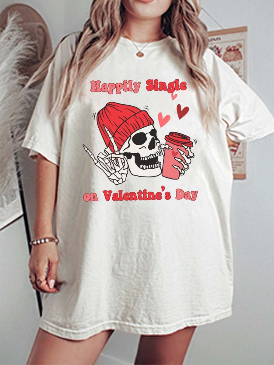 Vintage Happily Single On Valentine’S Day Oversize Graphic Tee