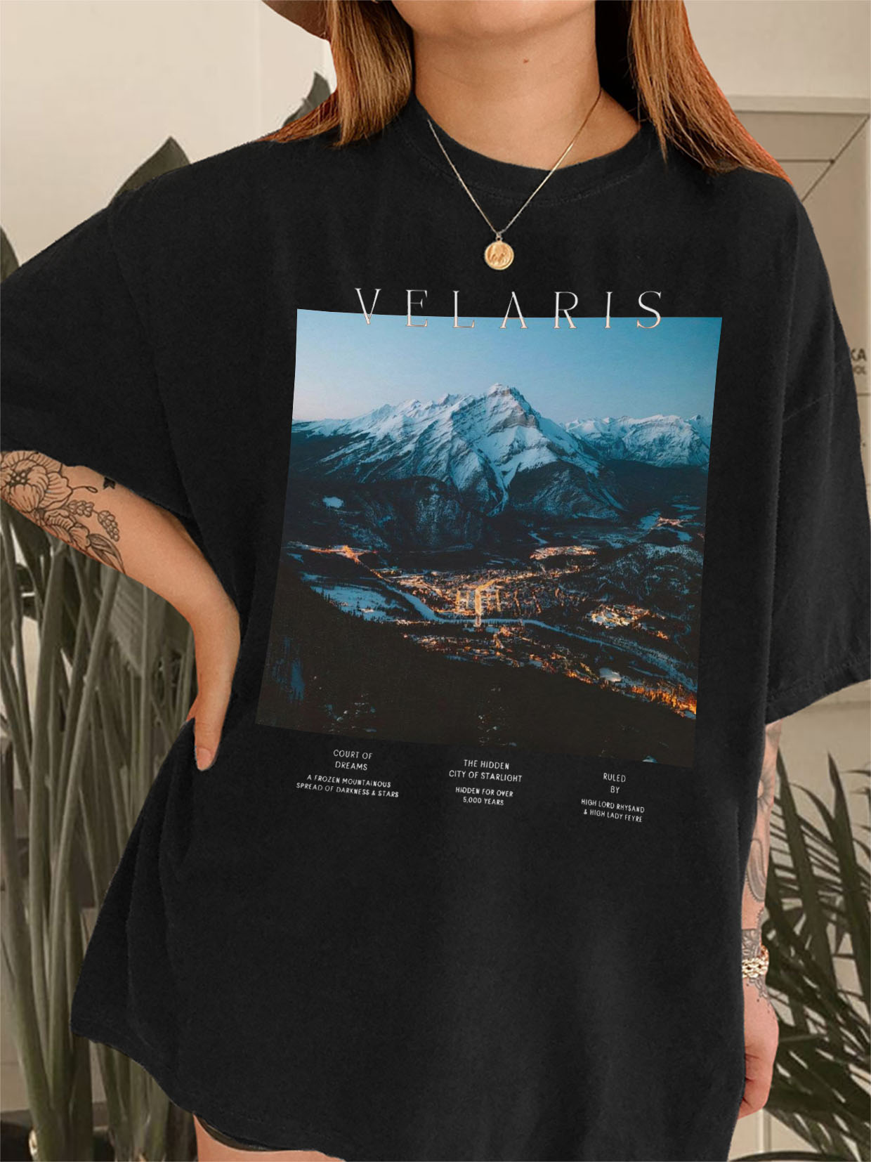 Velaris Vintage Tee