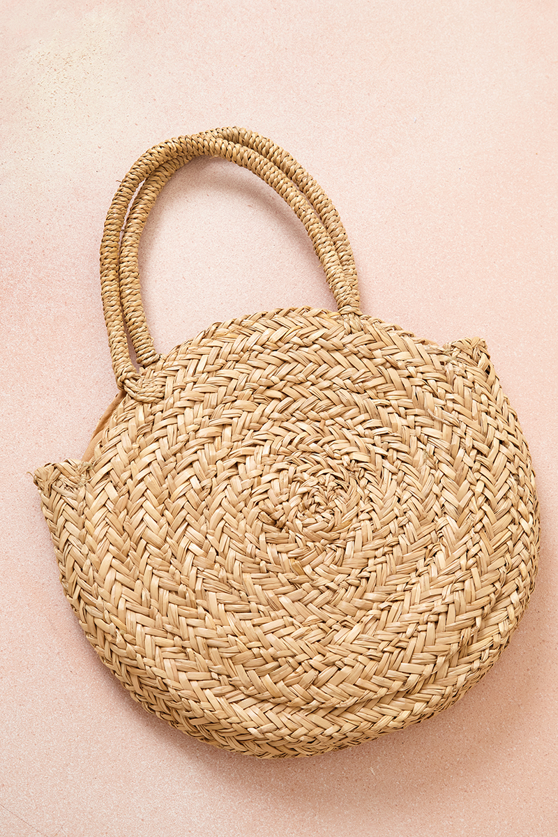 Vintage Handmade Round Straw Round Straw Beach Bag With Woven Circle Rattan  Design Bohemian Summer Vacation Travel Tote From Gavingg, $42.04 |  DHgate.Com