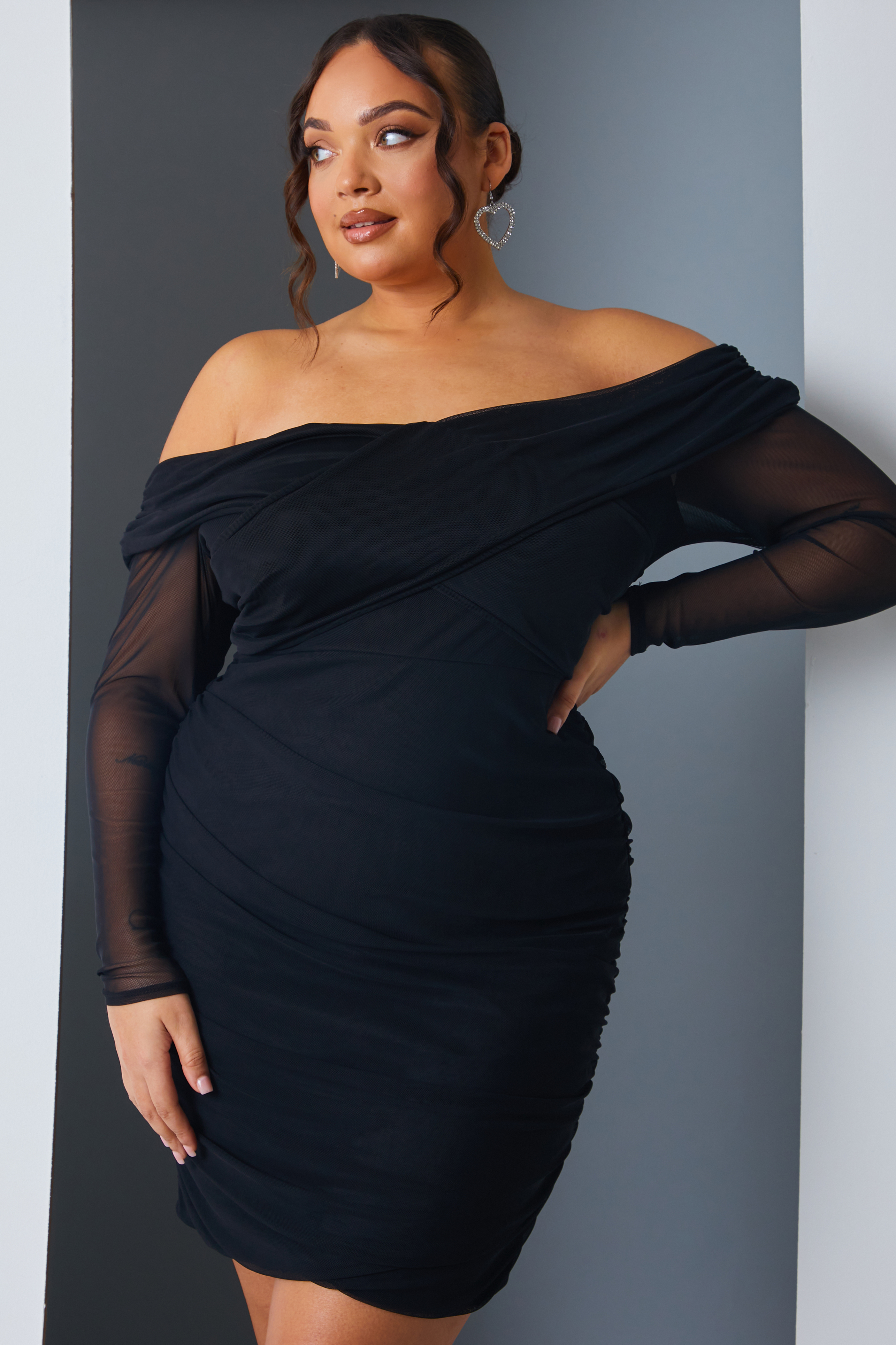 Plus size off the shoulder best sale mini dress