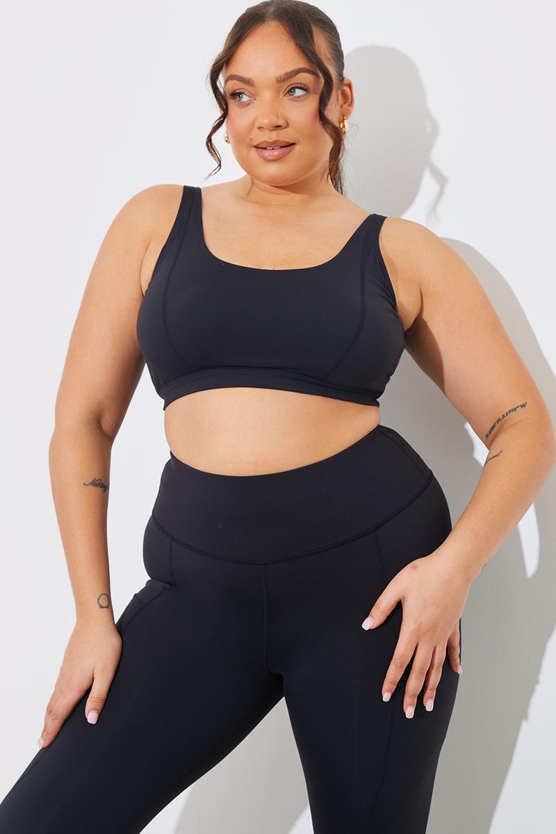 Size 6 sports bra online