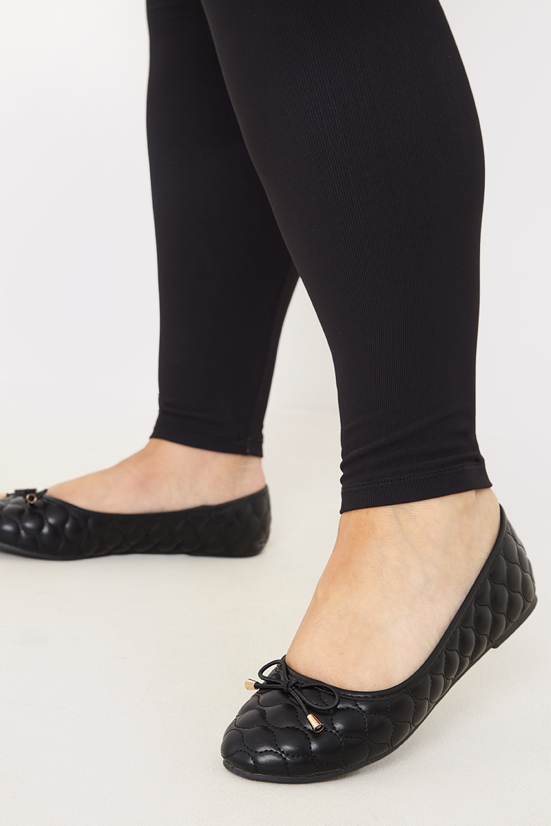 Black quilted sales ballet pumps