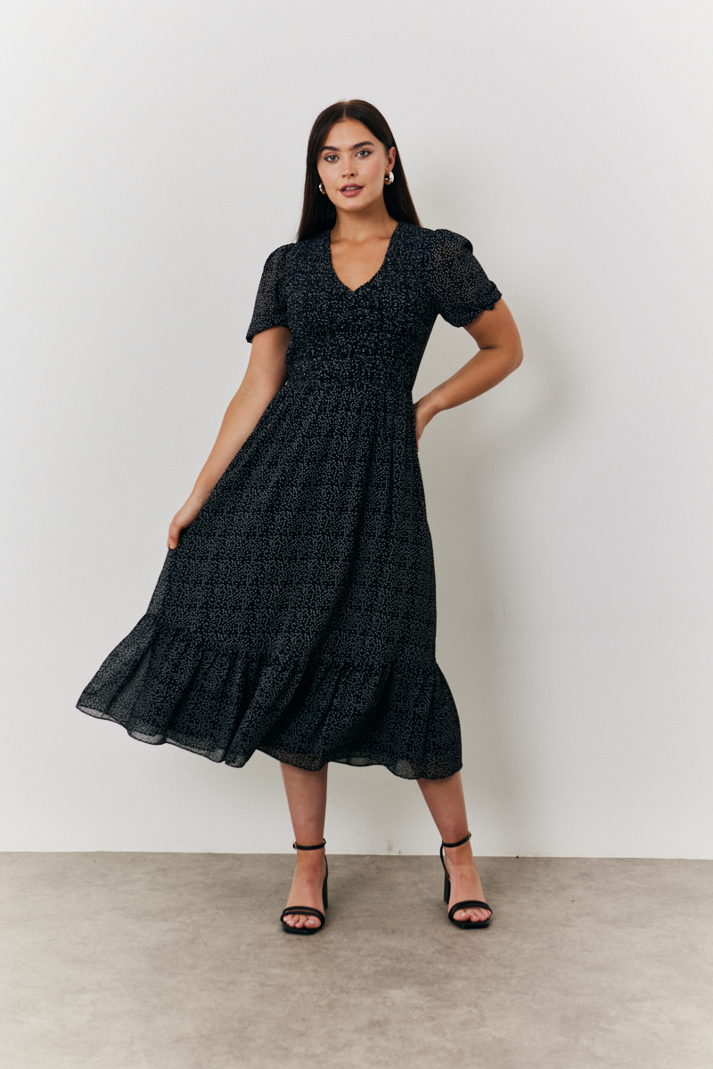 Spot v Neck Puff Sleeve Midaxi Dress