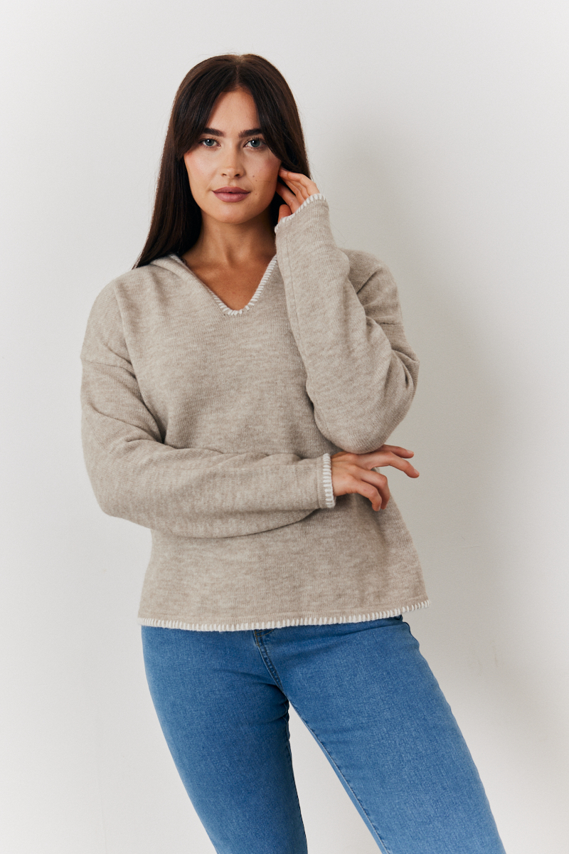 Contrast Stitch Knit Hoodie