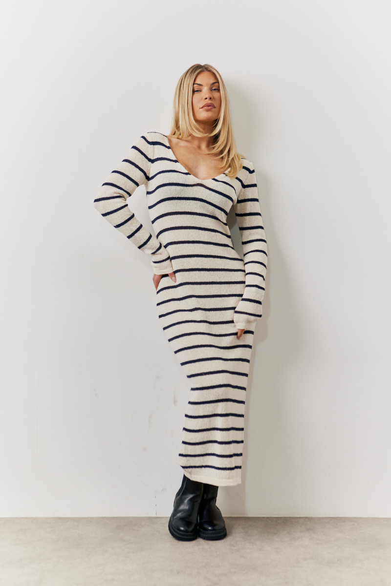 Textured Scoop Neck Stripe Knit Midaxi Dress
