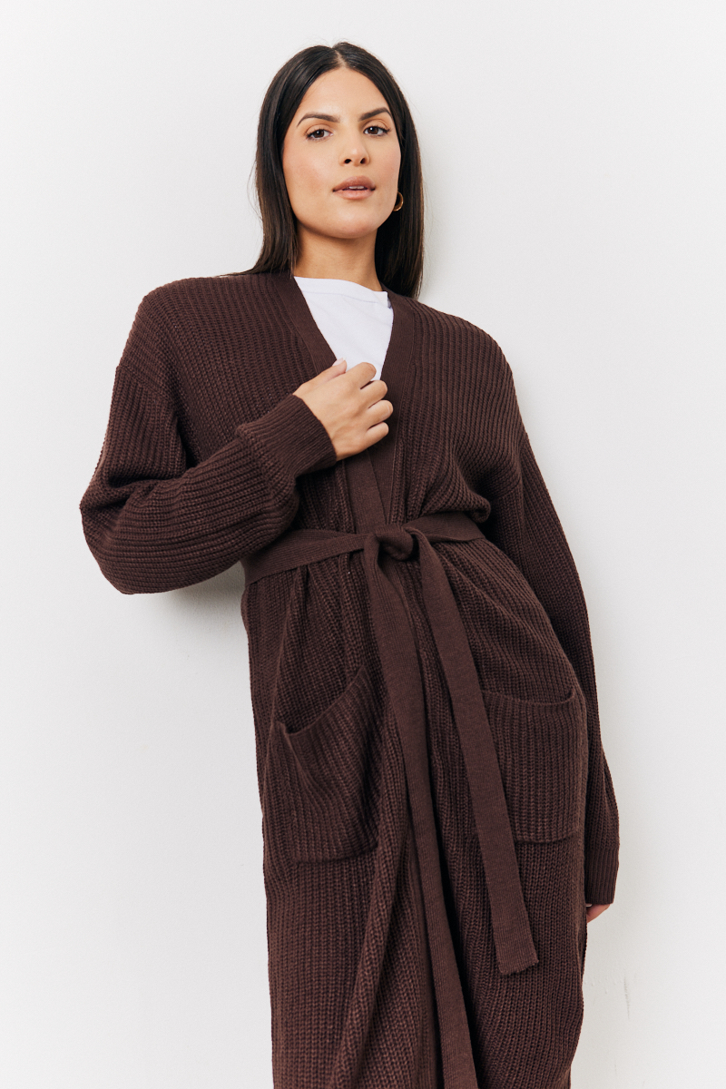 ジャケット・アウター BELTED COWTIN SWEATER / BROWN x IVORY BELTED COWTIN SWEATER / BROWN x IVORY Woollen coat with belt