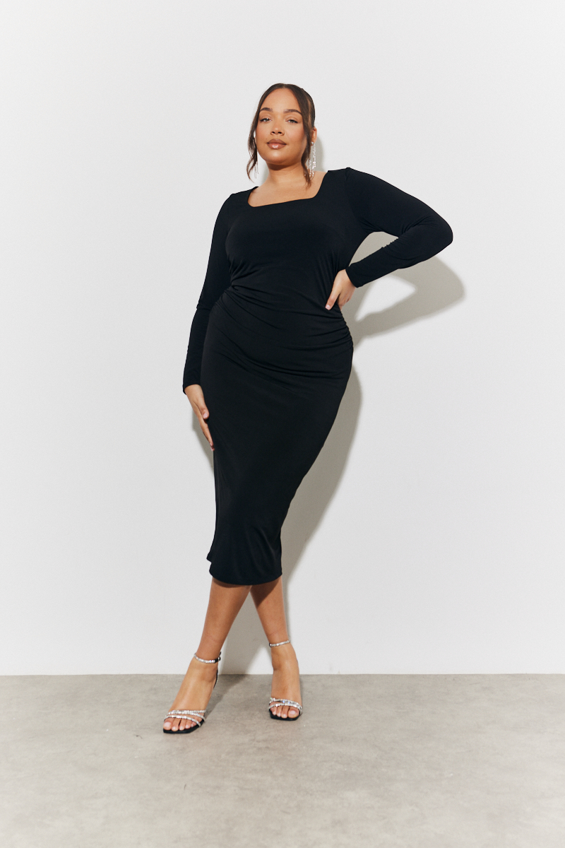 Magic sculpting scoop neck long sleeve ruched midi dress