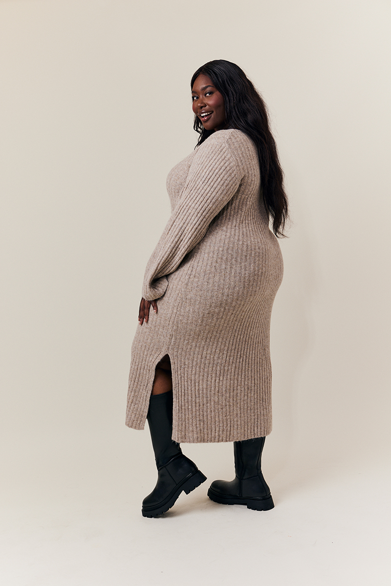 Jess Chunky Heeled High Leg Boot In The Style UK