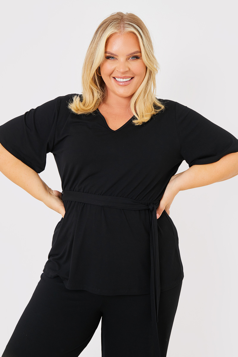 Diva's Curves - Why Diva's Curves Plus Size Garments is one of the Best Plus  Size Shapewear Foundation Garments on the markets today? 5 STAR RVIEWS BY PLUS  SIZE BUYING CUSTOMERS Best