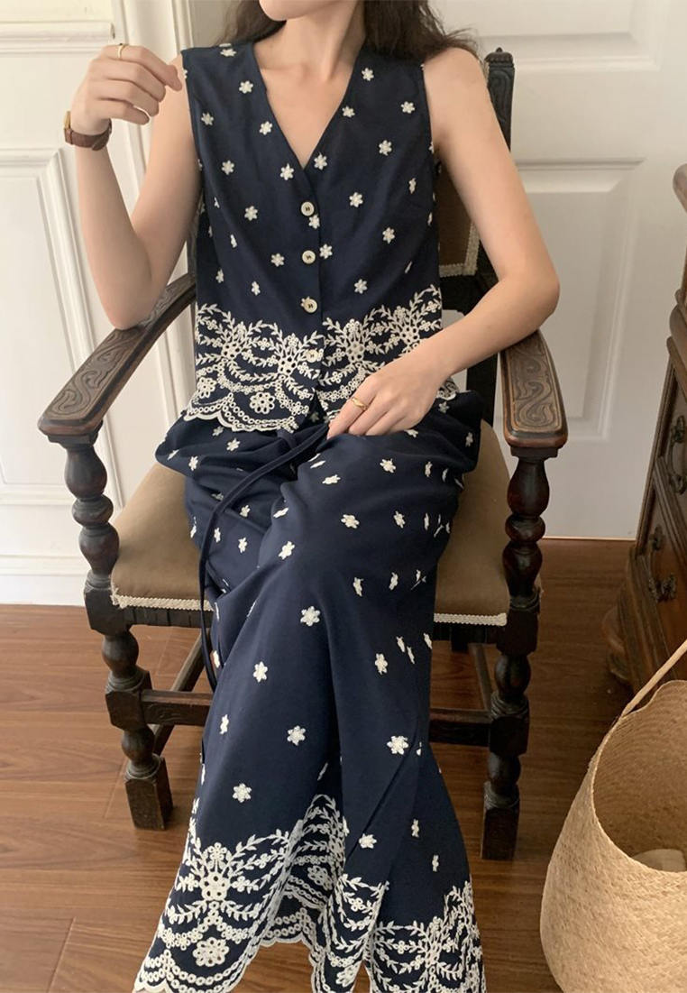 French holiday style embroidered v-neck vest + wide-leg pants set CA25060340BL