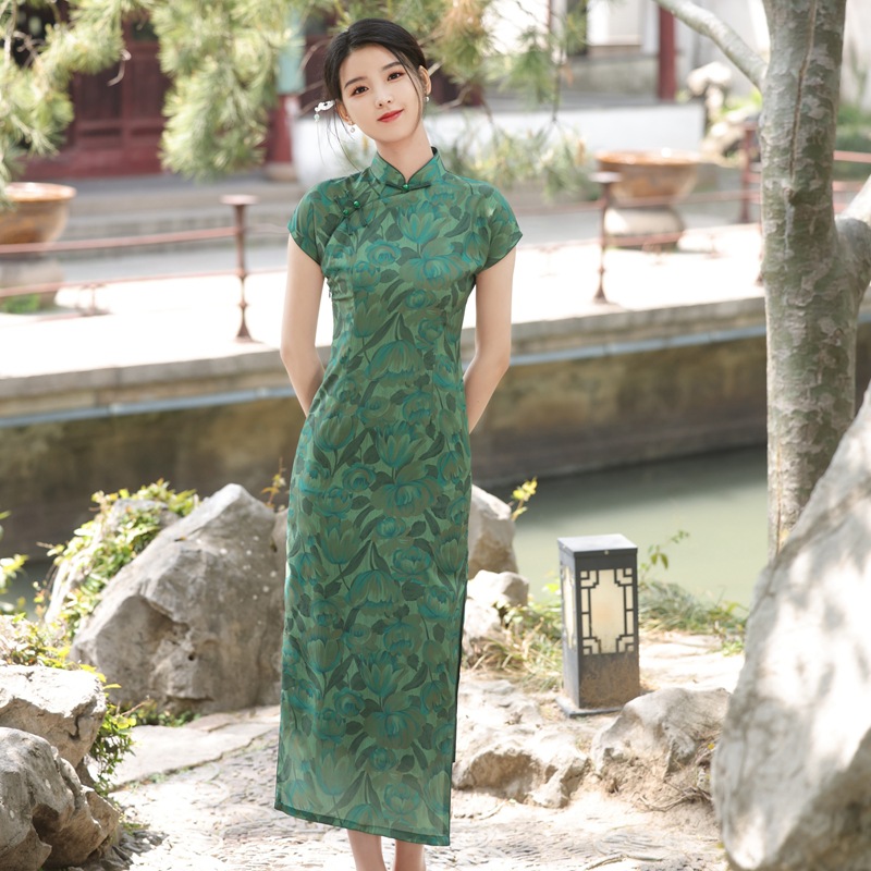 New Retro-style fitted waist long cheongsam dress CA25121530GR