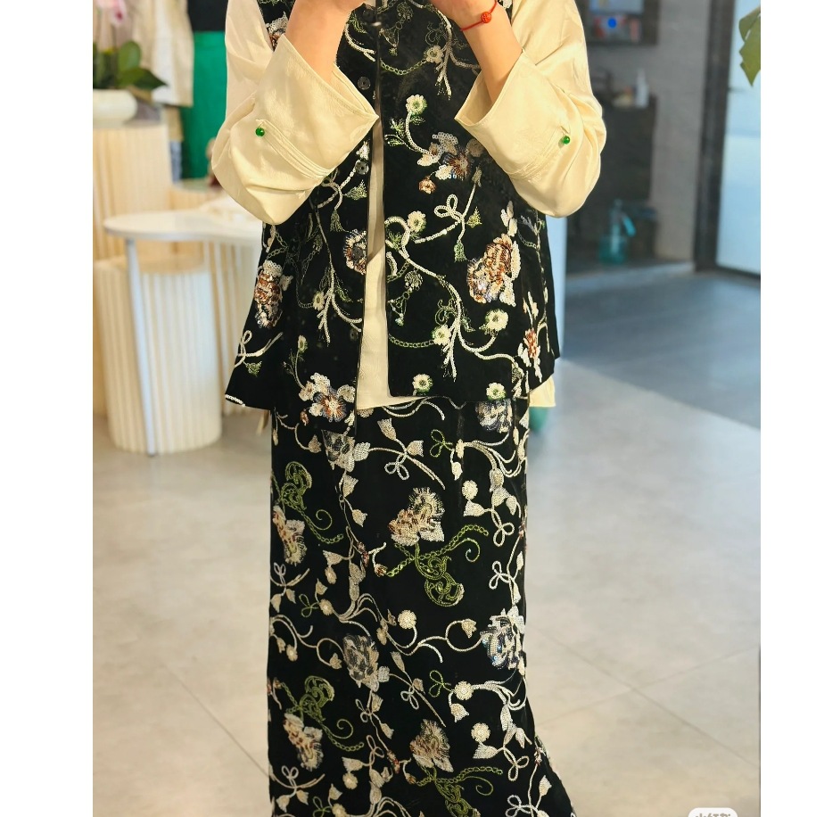 New black velvet midi skirt for women Chinese retro style Suit Set K26012001