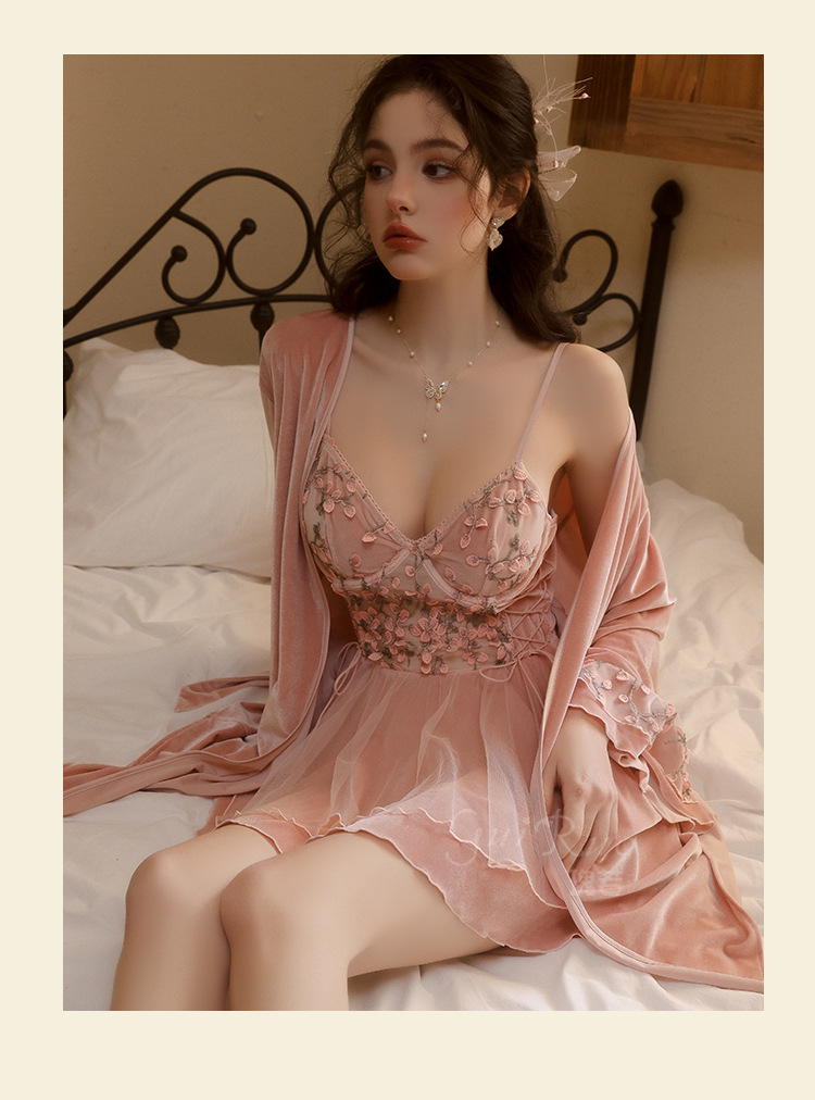 New Sweet lace embroidered pajamas Set with underwire straps nightgown Lingeris K121602